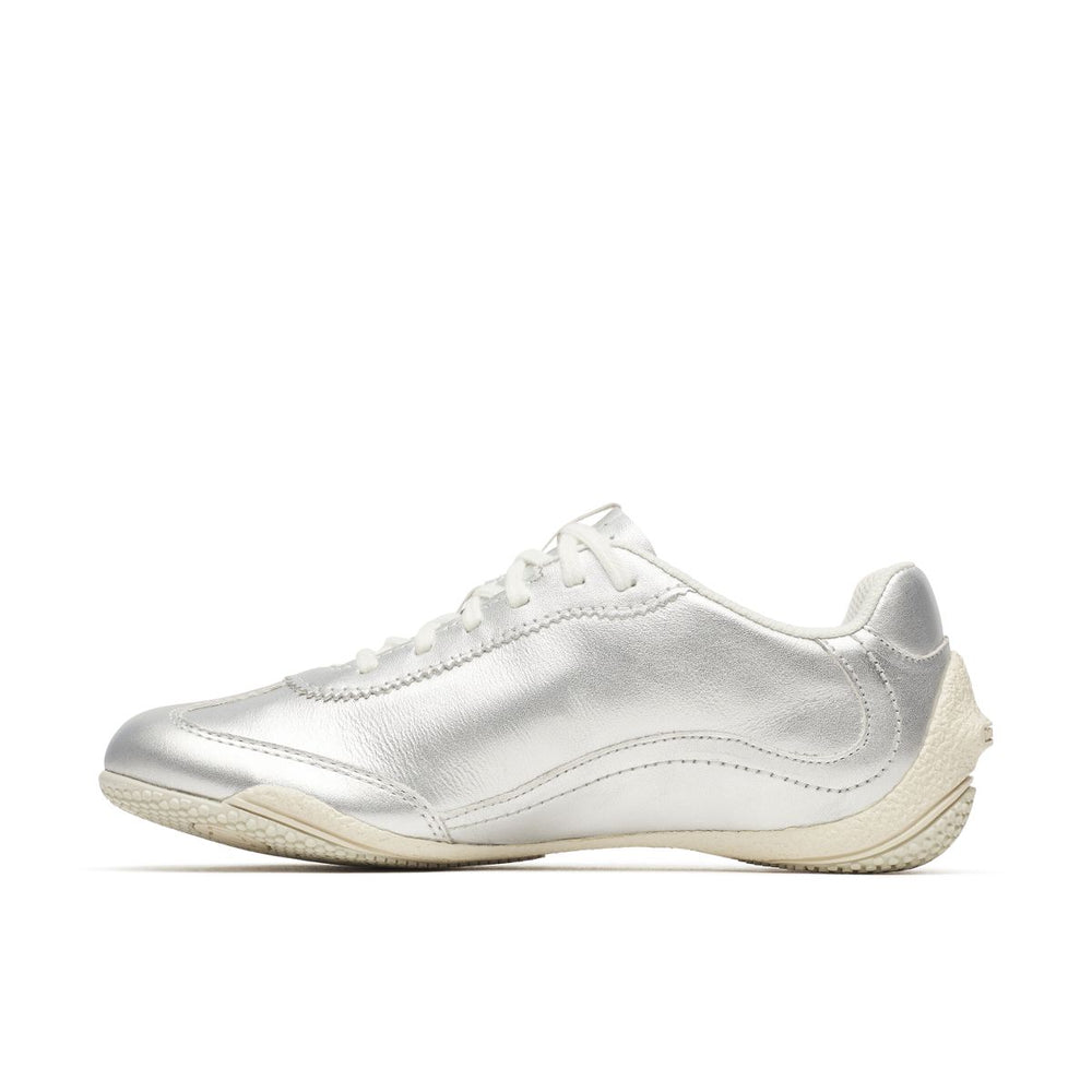 Women Relay Fly Vent Metallic SE - Sneakers